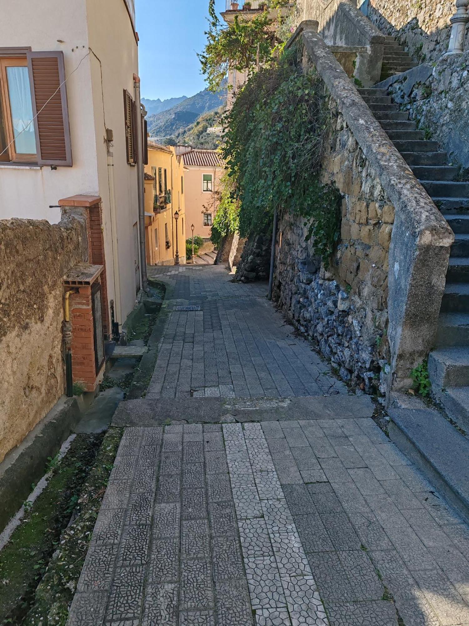 Apartament Smart House Ingresso Indipendente- Amalfi Coast Salerno Zewnętrze zdjęcie